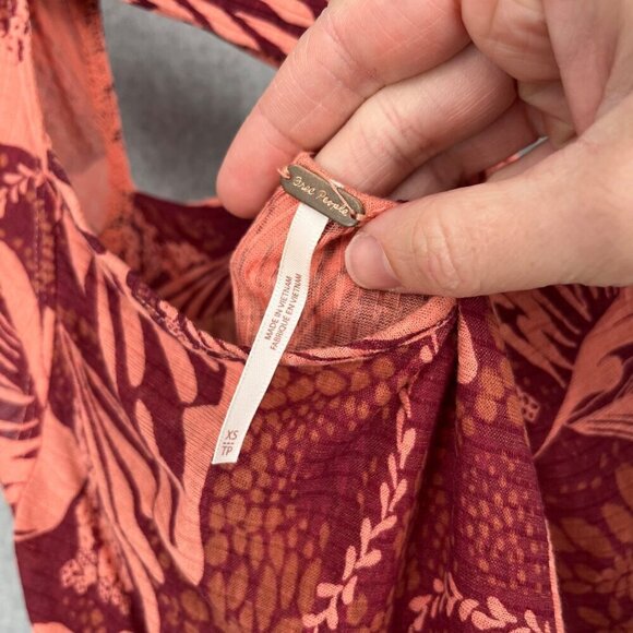 Free People Sugar Cane Strappy Top Size XS Floral Red Pink Boho Asymmetrical EUC - Picture 7 of 13